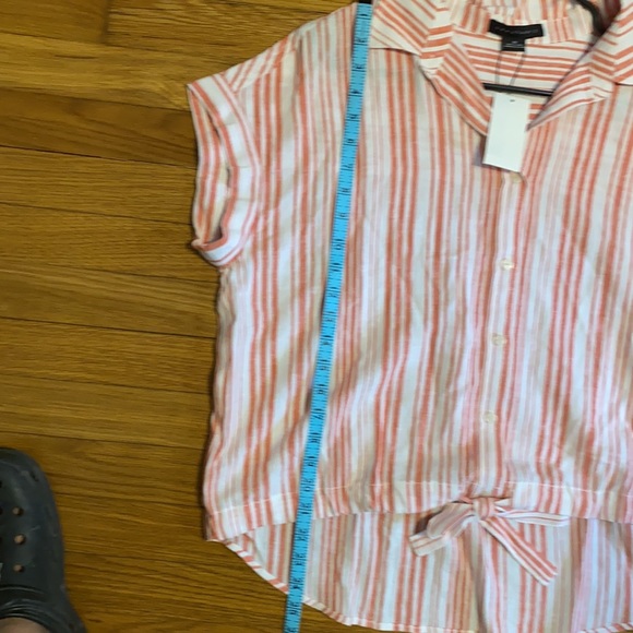 Sanctuary cotton top-peach and white size medium - Picture 4 of 6